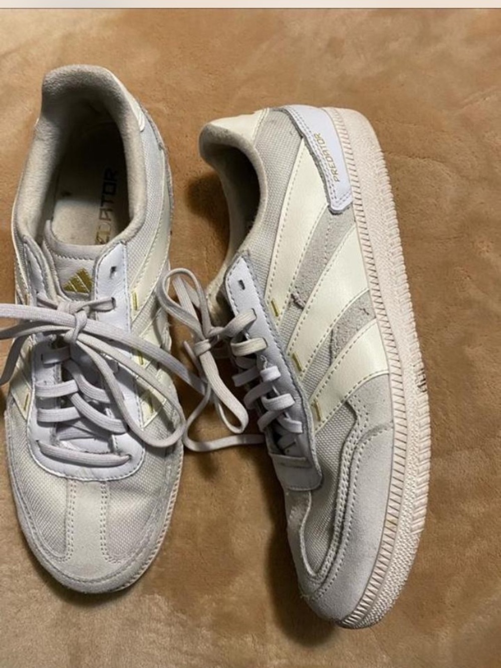 adidas Predator Women's Cream and White Low-Top Sneakers Sz 8